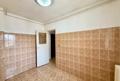 Apartament cu 4 camere-2 balcoane- zona Piata Centrala - 31
