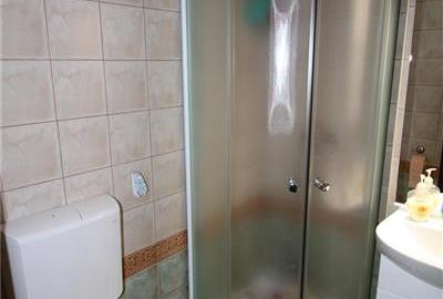 Decomandat cu 2 bai, modelul cel mai mare - 11
