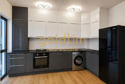 FIRST RENT/ IANCU NICOLAIE/ PRIVELISTE LAC/ PARCARE/ DRESSING - 7