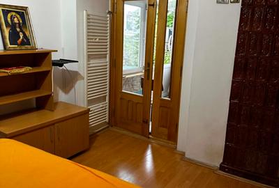 Apartament 3 camere decomandat, et. 2, Zona Piata mare - 5