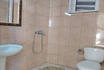 Vila boiereasca , teren 400 m.p. -  Central - 14