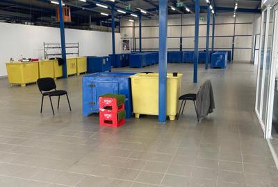 Spatiu Comercial - Piata 16 Februarie - 4