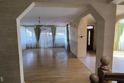Casă de vanzare - 6