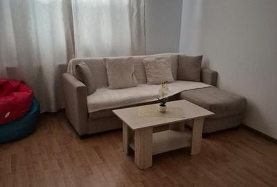 Apartament cu 2 camere decomandat, mobilat în Florești