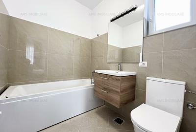 SUPERB / GRADINA GENEROASA / LOC PARCARE - 15