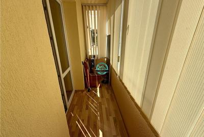 Apartament cu 2 camere de inchiriat, decomandat, la 400 m de UMF - 8