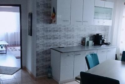 Apartament cu 2 camere decomandat, mobilat în Bucovina