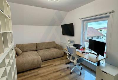 Apartament cu 4 camere decomandat, mobilat în Terezian