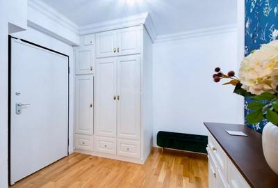 Apartament LUX ultracentral | 79 mp + terasă 50 mp | Saună proprie | Parcare sub - 14
