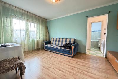 Apartament cu 2 camere semidecomandat în Rogerius