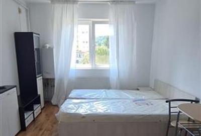 Garsoniera renovata de inchiriat | Centru Brasov | Termen lung - 1