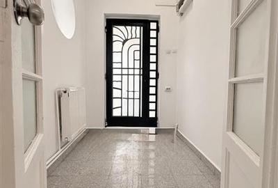 Vila moderna de inchiriat - 250 mp + 100 mp curte-Podul Grant - 9