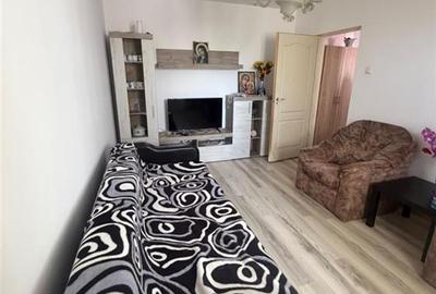 Apartament cu 2 camere decomandat, mobilat în Berceni