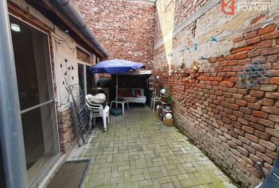 Apartament cu 2 camere decomandat, cladire istorica - Sinaia - 16