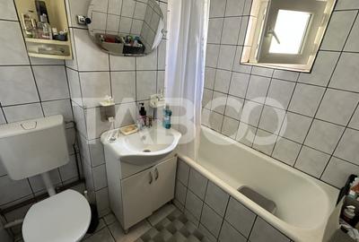 Apartament 4 camere 2 bai bloc cu lift pivnita Mihai Viteazul Sibiu - 15