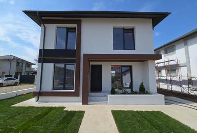 Casă cu 4 camere în Berceni