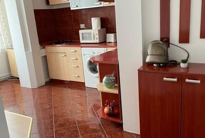 Ap 2 camere zona Gării - Gen. Dragalina cu centrala termica 390 euro - 1