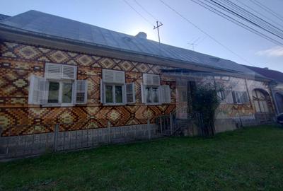 Casă individuală cu 4 camere în Dorolea