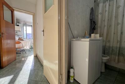 De vanzare - 2 camere decomandat - centrala proprie - 800m metrou 1 decembrie - 21