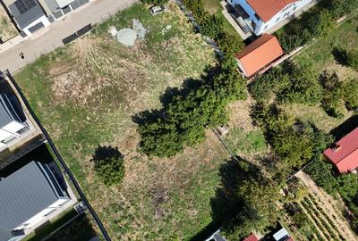 TEREN ÎN ARCAȘILOR DE VÂNZARE - 12