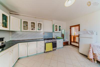 Casă cu 3 camere de vânzare in Vladimirescu - 3
