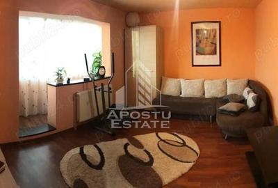 Apartament cu 3 camere decomandat, mobilat în Cetății