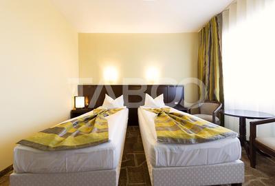 Hotel de 3* si 4* cu 64 de camere in Alba Iulia ultracentral - 17