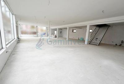 Spațiu comercial, în Central