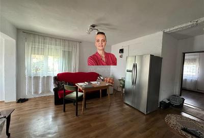 Casă individuală cu 3 camere în Central
