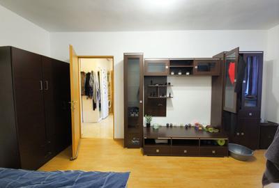 Apartament 2 camere | decomandat | etaj 5 din 10 | zona Mehedinti - 1