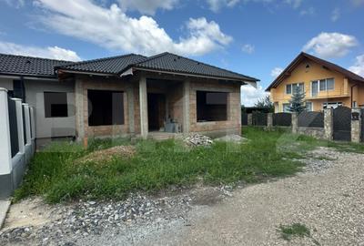 Duplex cu 3 camere în Nord-Est