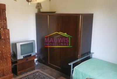 Casa P S cu teren ultracentral in Breaza - vis-a-vis de Liceul Militar - 10