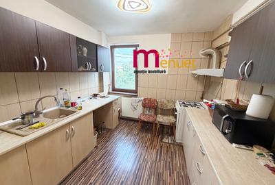 Apartament 3 camere,str.Vitoriei ,etaj 1,garaj si boxa - 11
