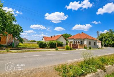 Casa stil brancovenesc, 2 corpuri, localitatea Ususau - 4
