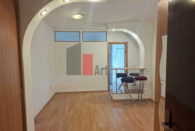 Apartament cu 2 camere decomandat în Ferdinand