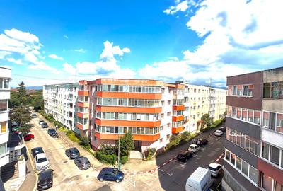 Apartament de vanzare 3 camere Sacele - 5