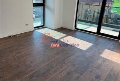 Apartament cu 3 camere decomandat în Tătărași