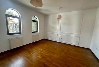 Vila  deosebita cu 8 camere, renovata integral zona Kiseleff -Aviatorilor - 12