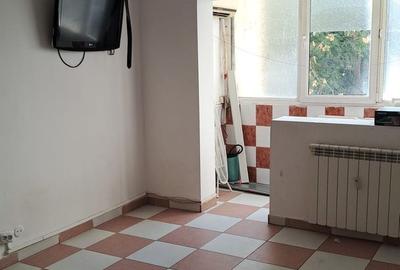 Apartament cu 2 camere semidecomandat în Moșilor