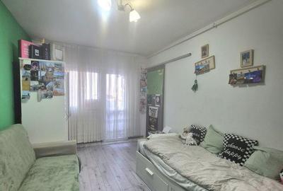 Garsonieră de vânzare | 23mp + 5mp balcon | Mărăști - 1