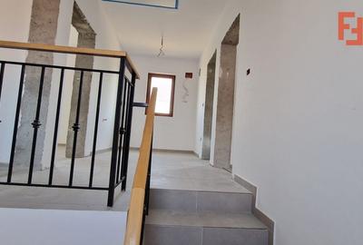 Duplex de vanzare cu 4 camere Mosnita Noua - ID V5302 - 7