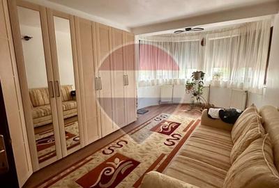 Casă / Vilă cu 8 camere de vânzare în Suceava - 15