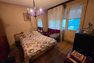 Vanzare apartament 3 camere Drumul Taberei etajul 1/4 decomandat 66 mp bloc 1977 - 3