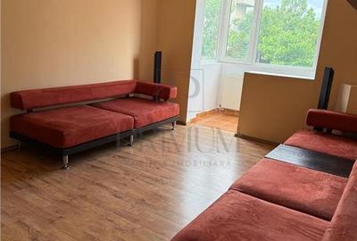 Apartament cu 2 camere semidecomandat, mobilat în Olimpia-Stadion