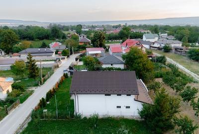 Casă/  Vilă de vânzare Piscani –la doar 5 minute de Mioveni - 37