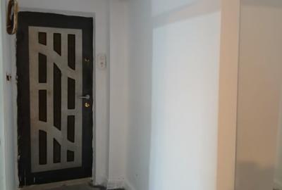Vanzare apartament cu 4 camere Alexandria - 5