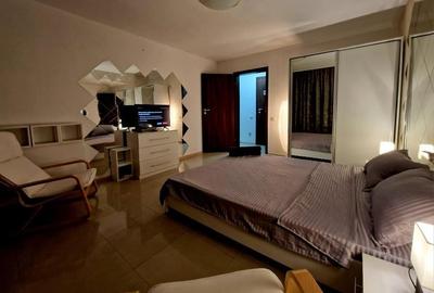 De Inchiriat Studio modern Unirii - Tineretului, metrou 1 min, renovat - 2