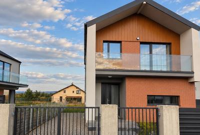 Casă individuală - 90 mp +curte 750 mp  complex Maurer Village Bod - 1