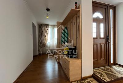 Casa la curte comuna zona Odobescu, doar 4 locatari, gradina proprie - 3