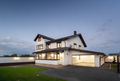 Casă premium de vânzare în Adunații Copăceni – 326 mp utili, 492 mp teren, garaj - 1